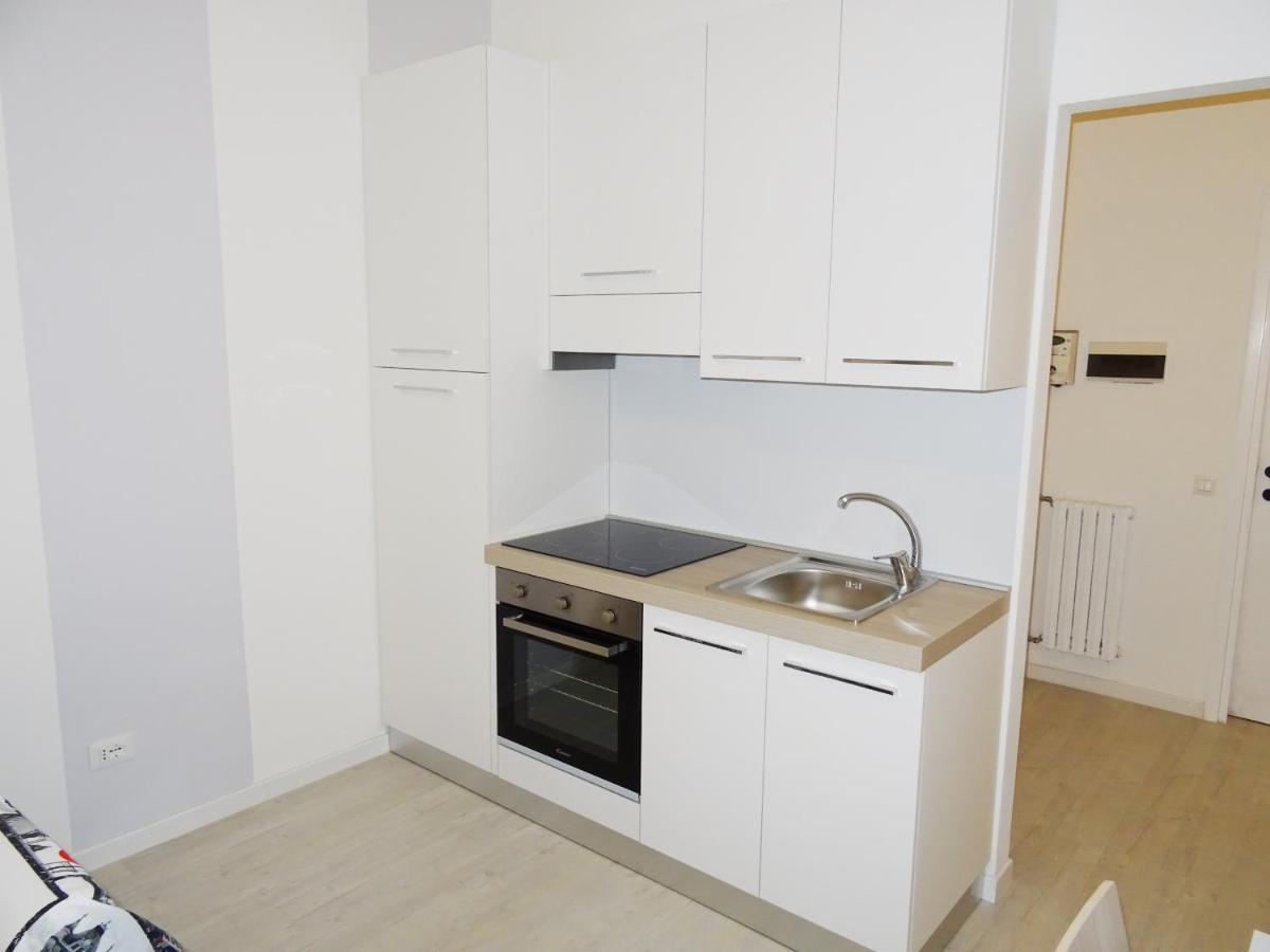 Affittimoderni Milano White Apartamento Exterior foto